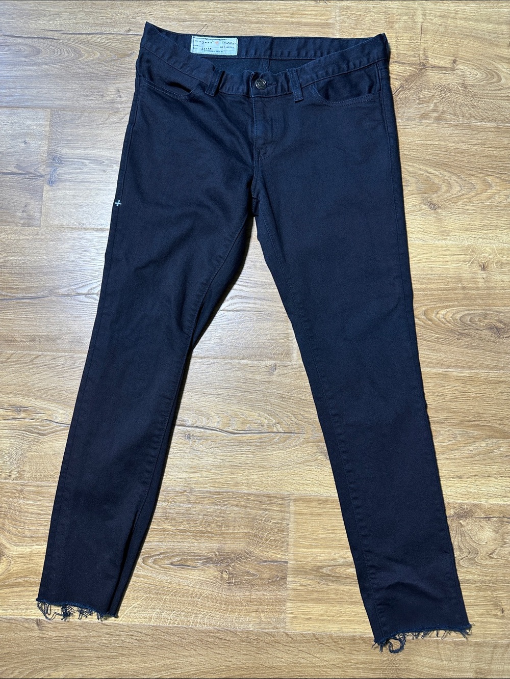 imogene + willie Black Denim Jeans Jesse Cut Size 27